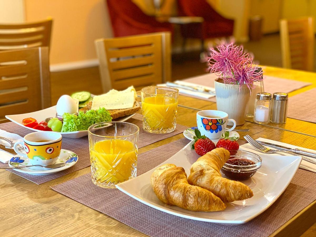 Russmann Hotel & Living Goldbach  외부 사진