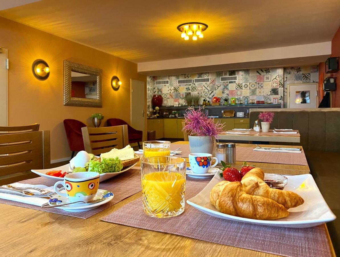 Russmann Hotel & Living Goldbach  외부 사진