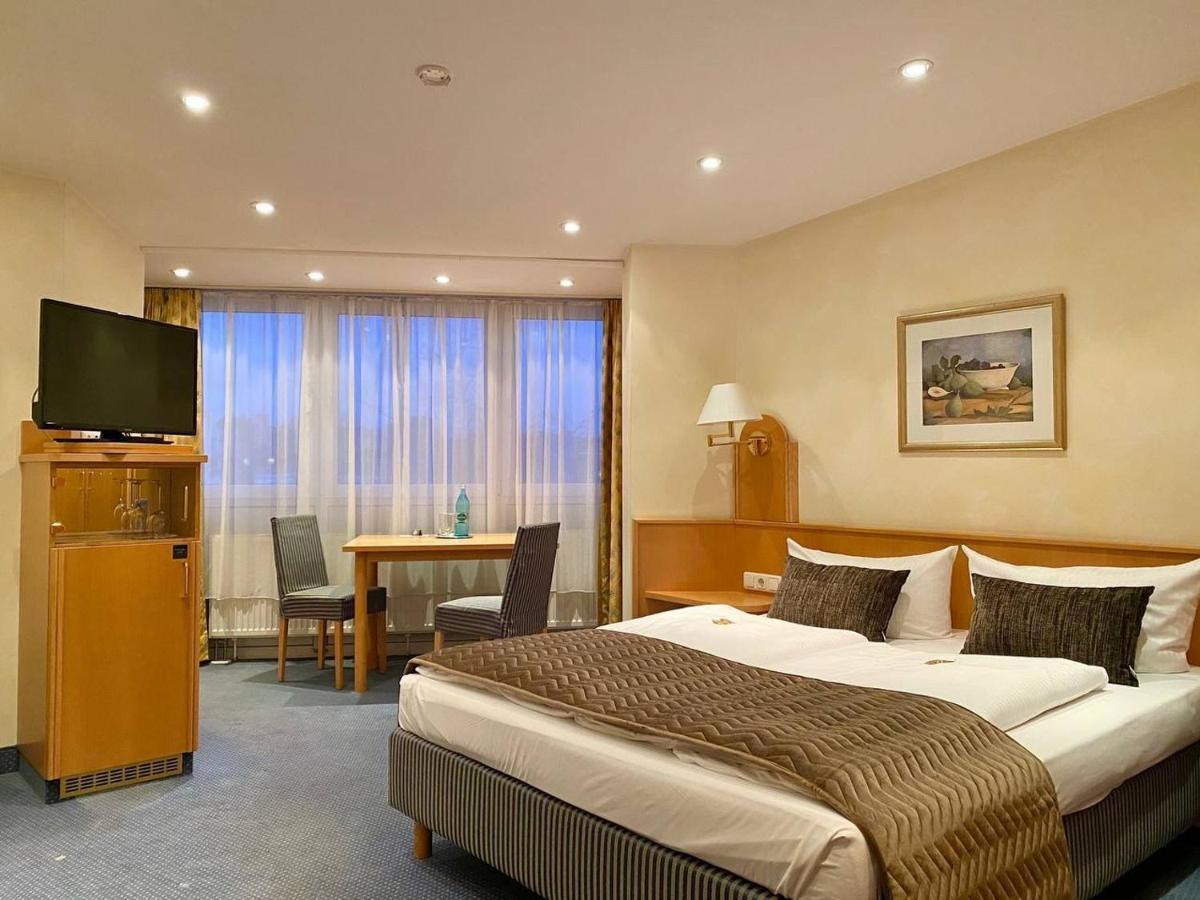 Russmann Hotel & Living Goldbach  외부 사진