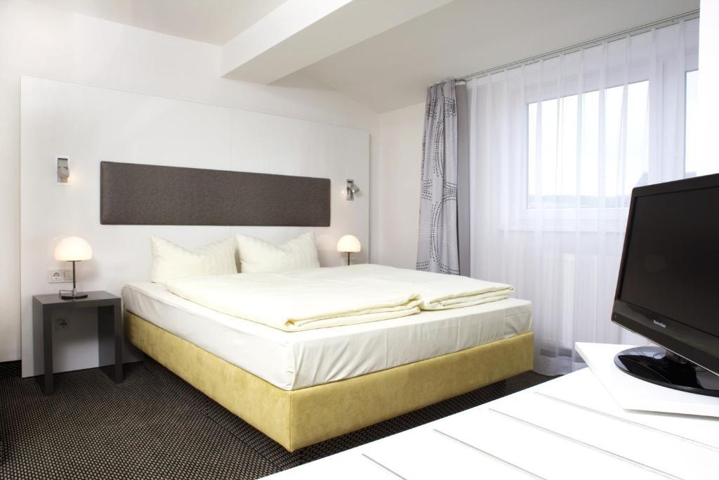 Russmann Hotel & Living Goldbach  객실 사진